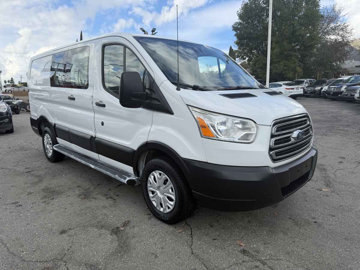 2019 Ford Transit Van Base's photo