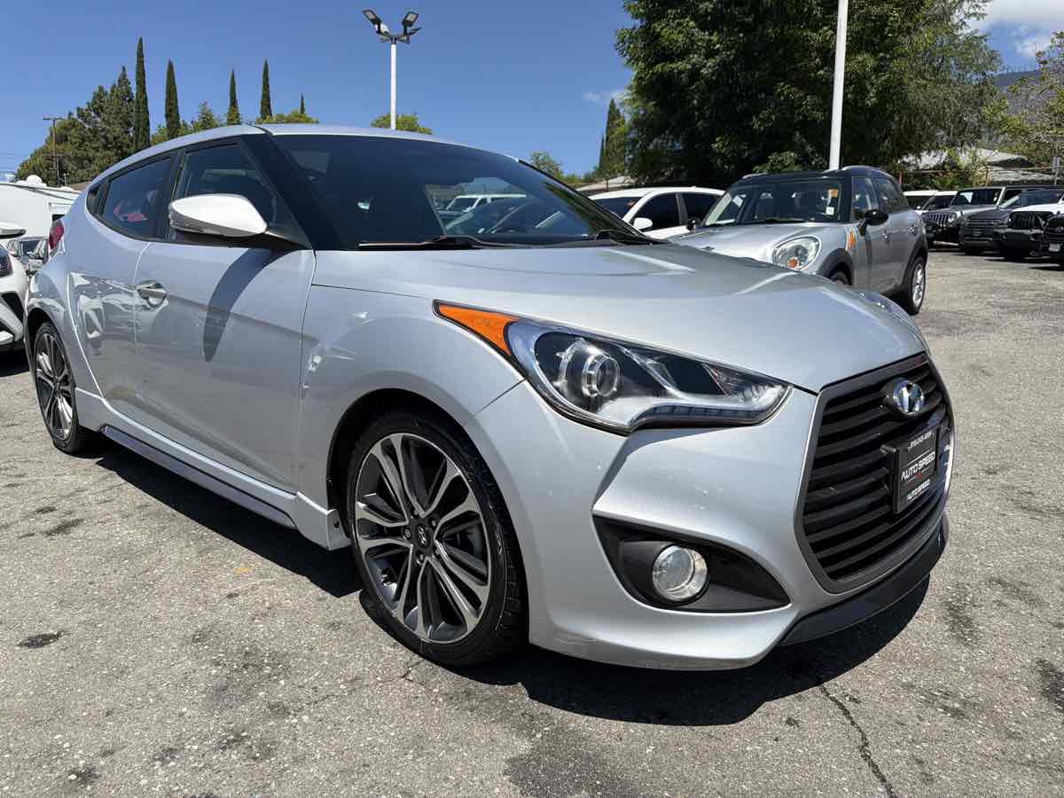 2016 Hyundai Veloster Base