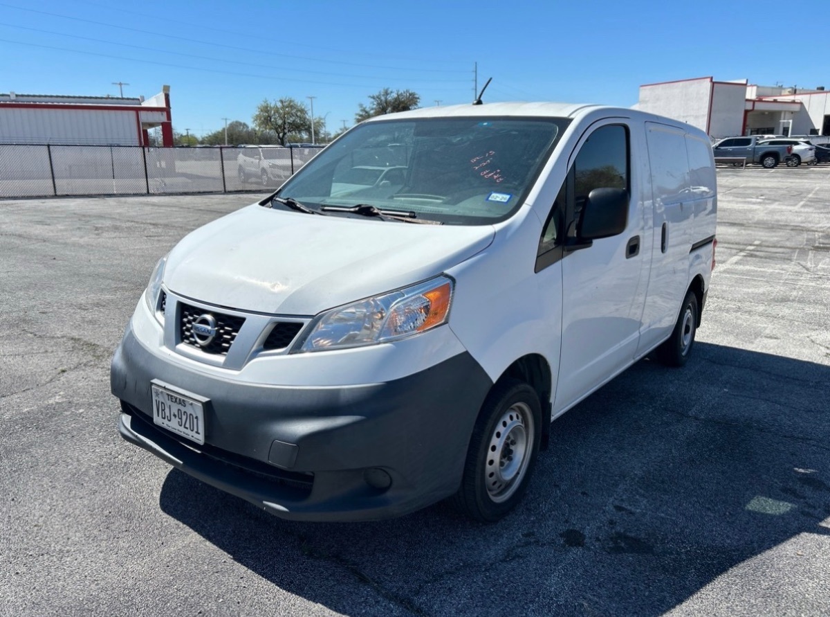 2015 Nissan NV200 S