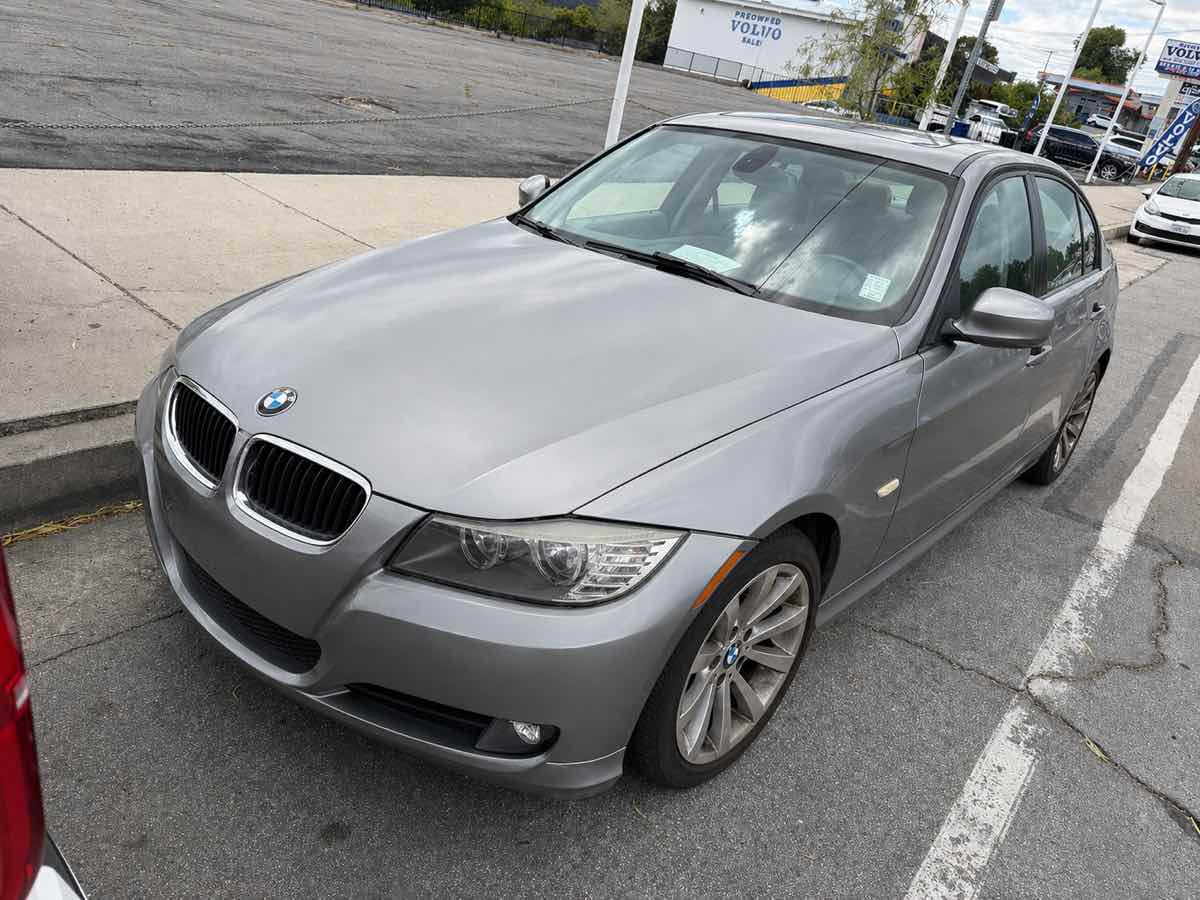 2011 BMW 3 Series 328i