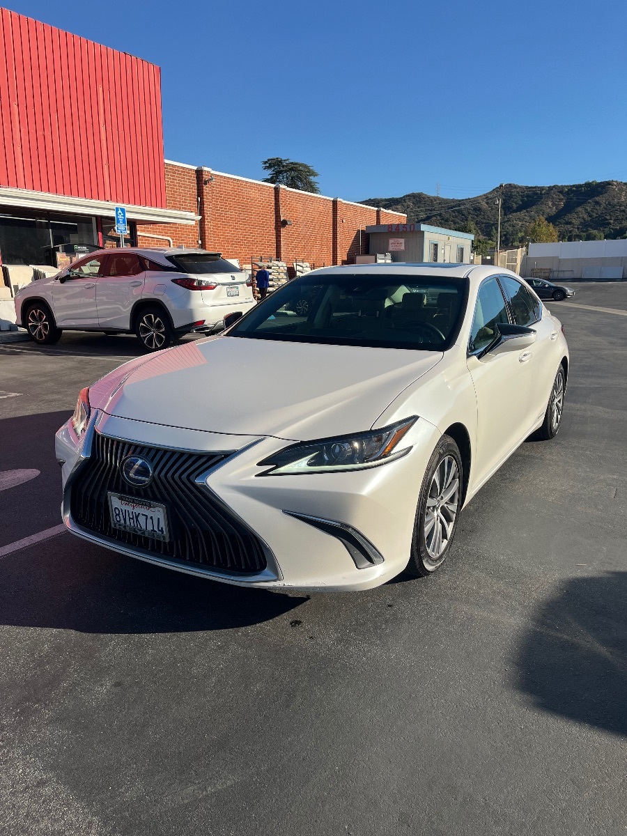2021 Lexus ES