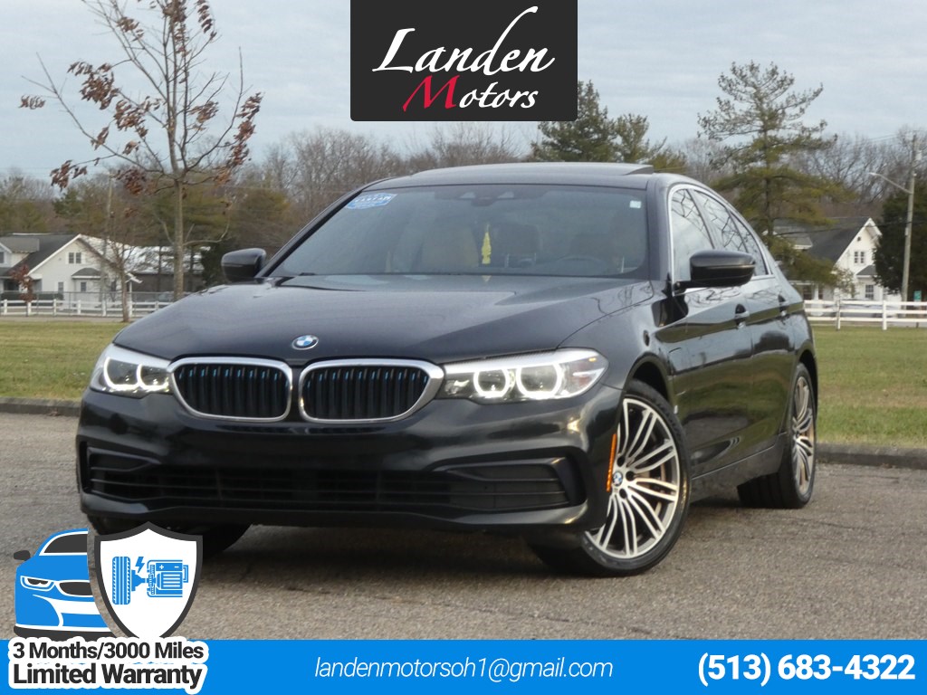 2019 BMW 5 Series 530's photo