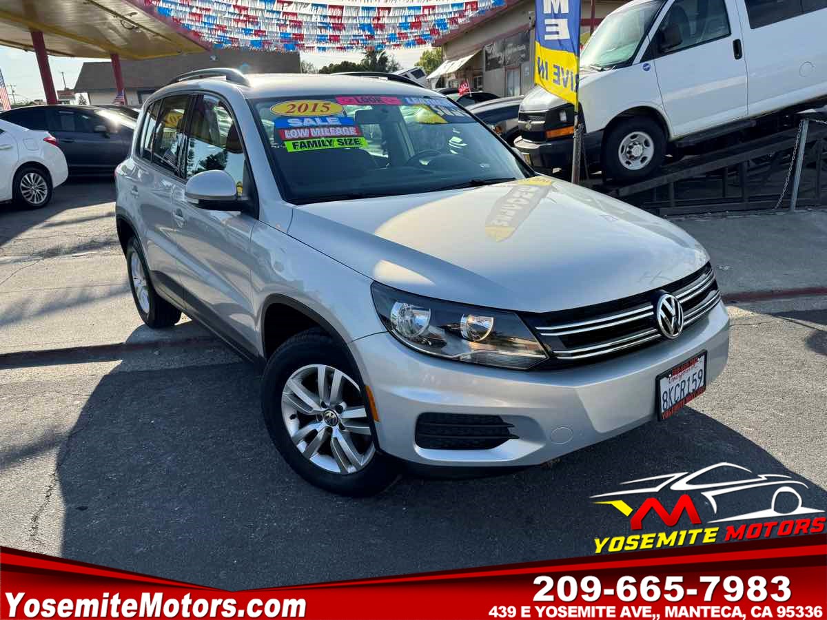 2015 Volkswagen Tiguan S's photo