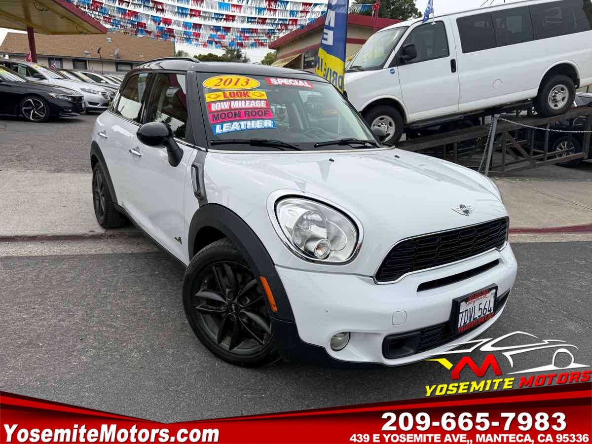 2013 MINI Countryman Countryman S's photo