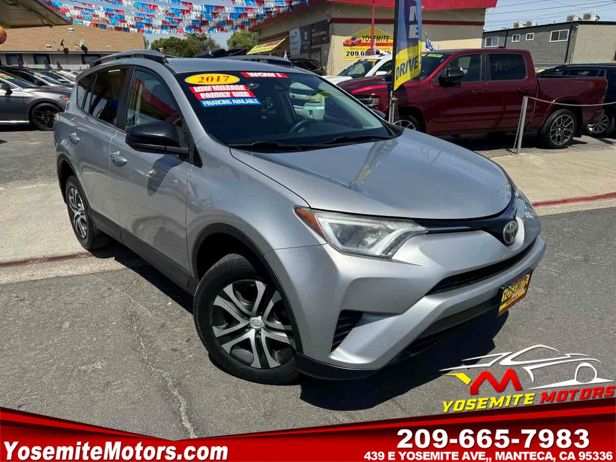 2017 Toyota RAV4 LE
