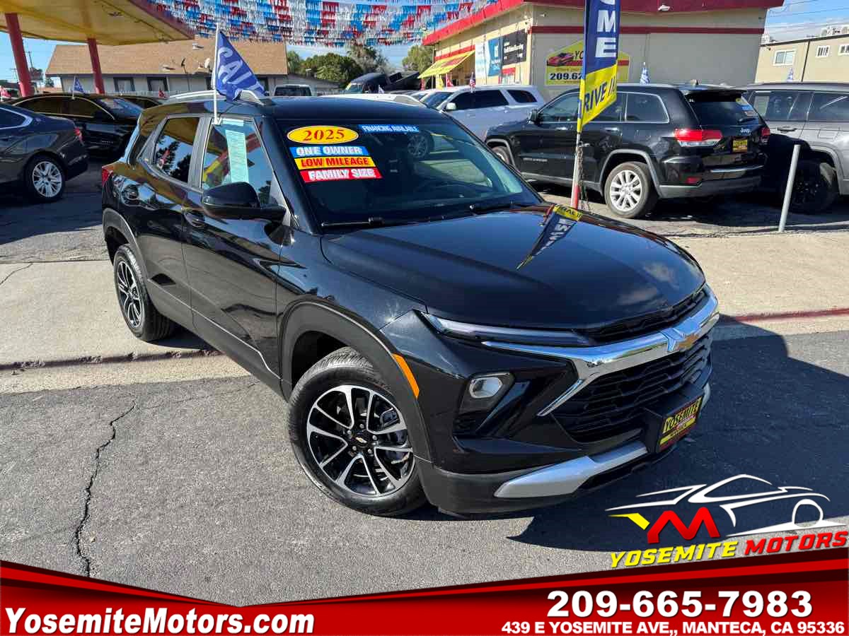 2025 Chevrolet Trailblazer LT's photo