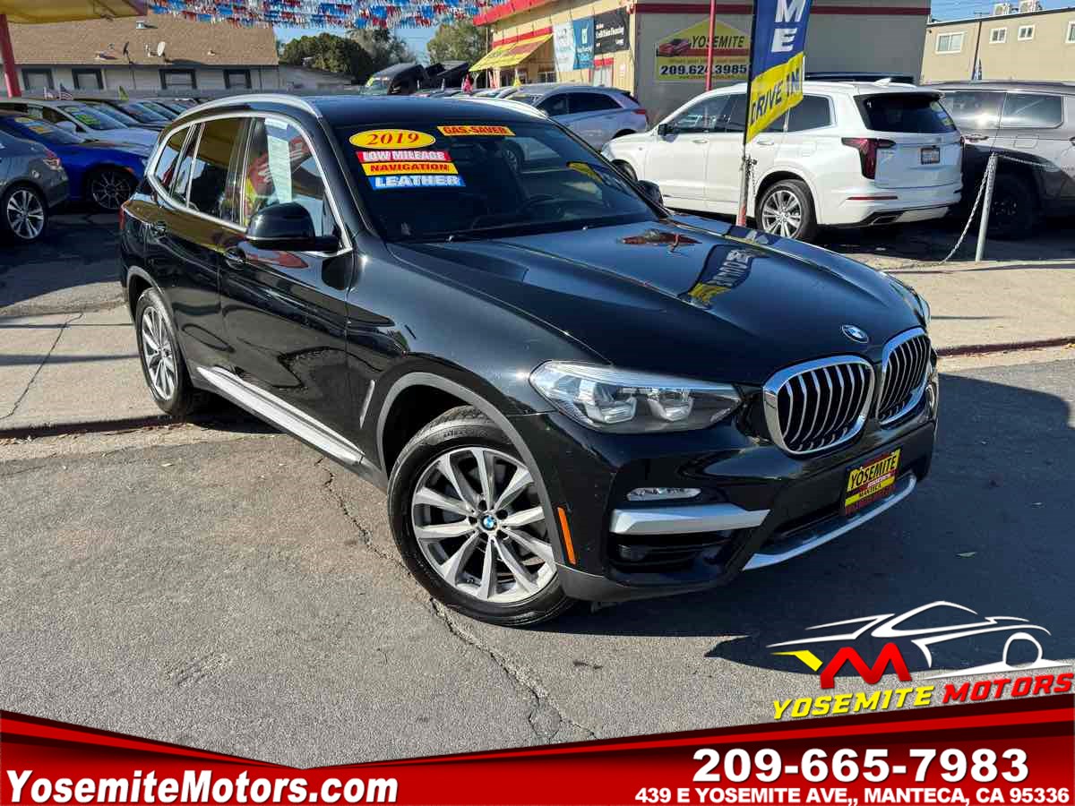 2019 BMW X3 30i's photo