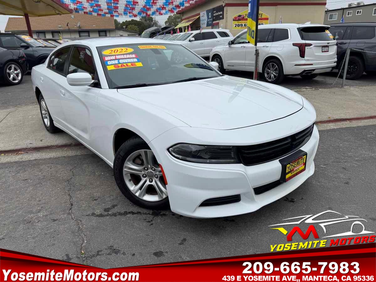 2022 Dodge Charger SXT's photo