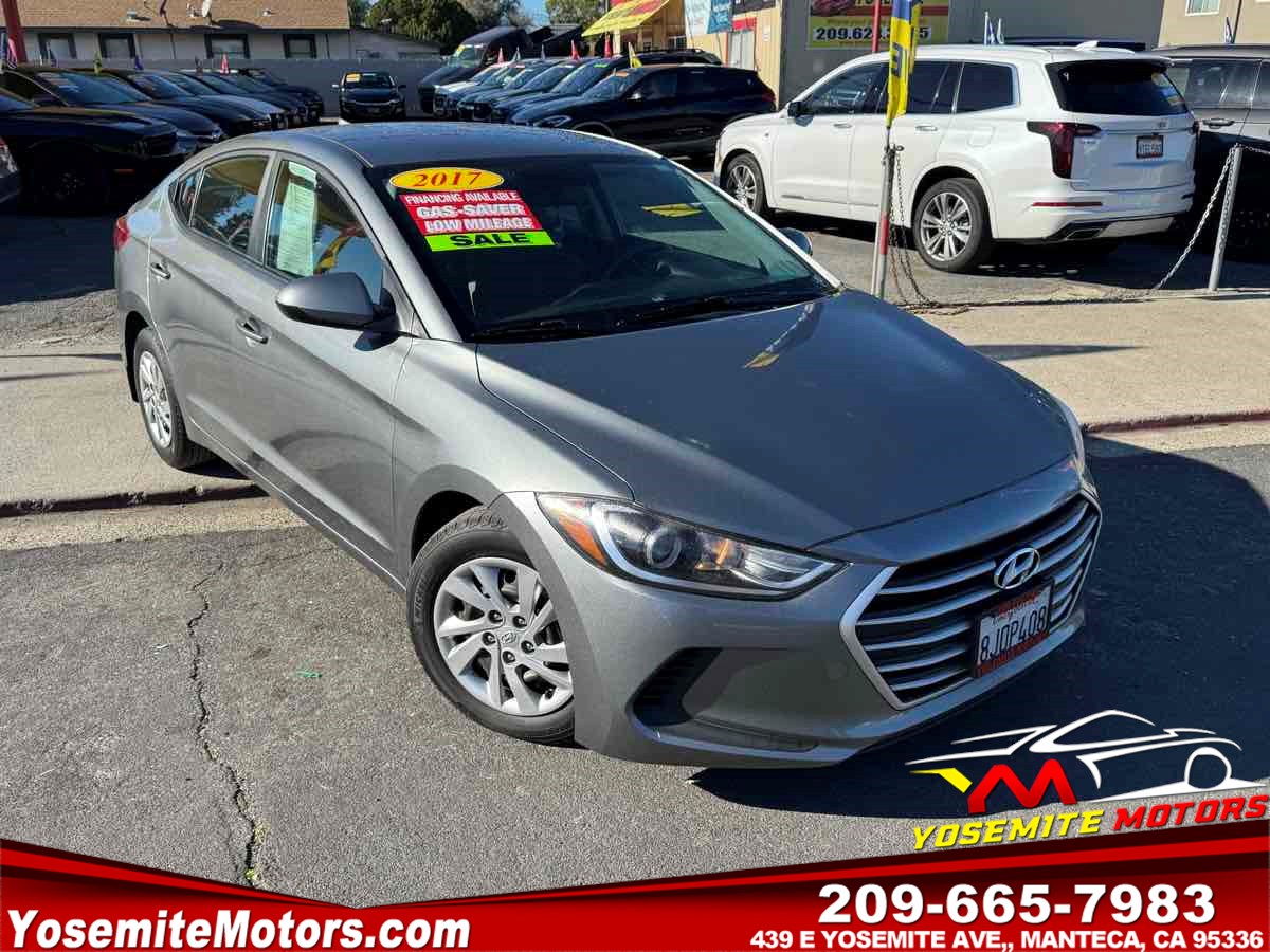 2017 Hyundai Elantra SE's photo
