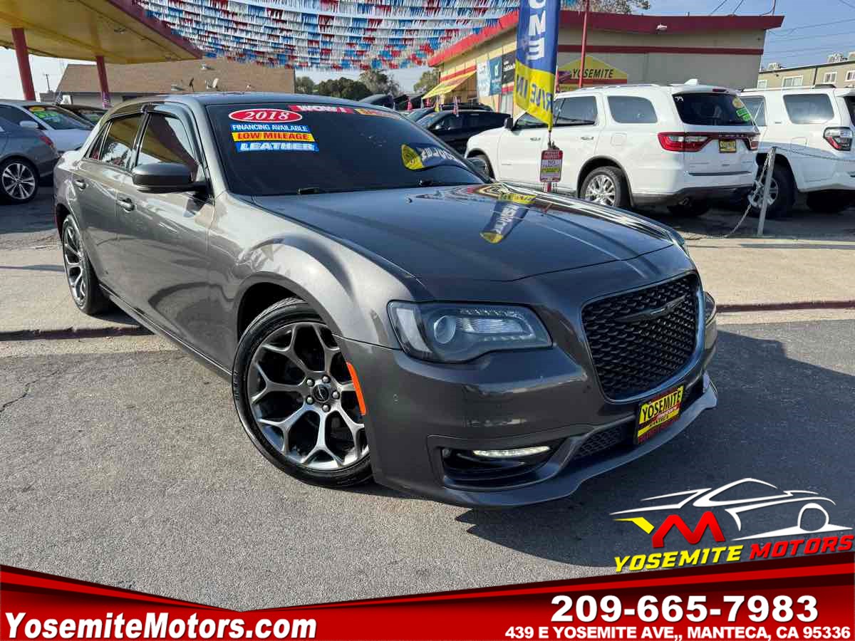 2018 Chrysler 300 S