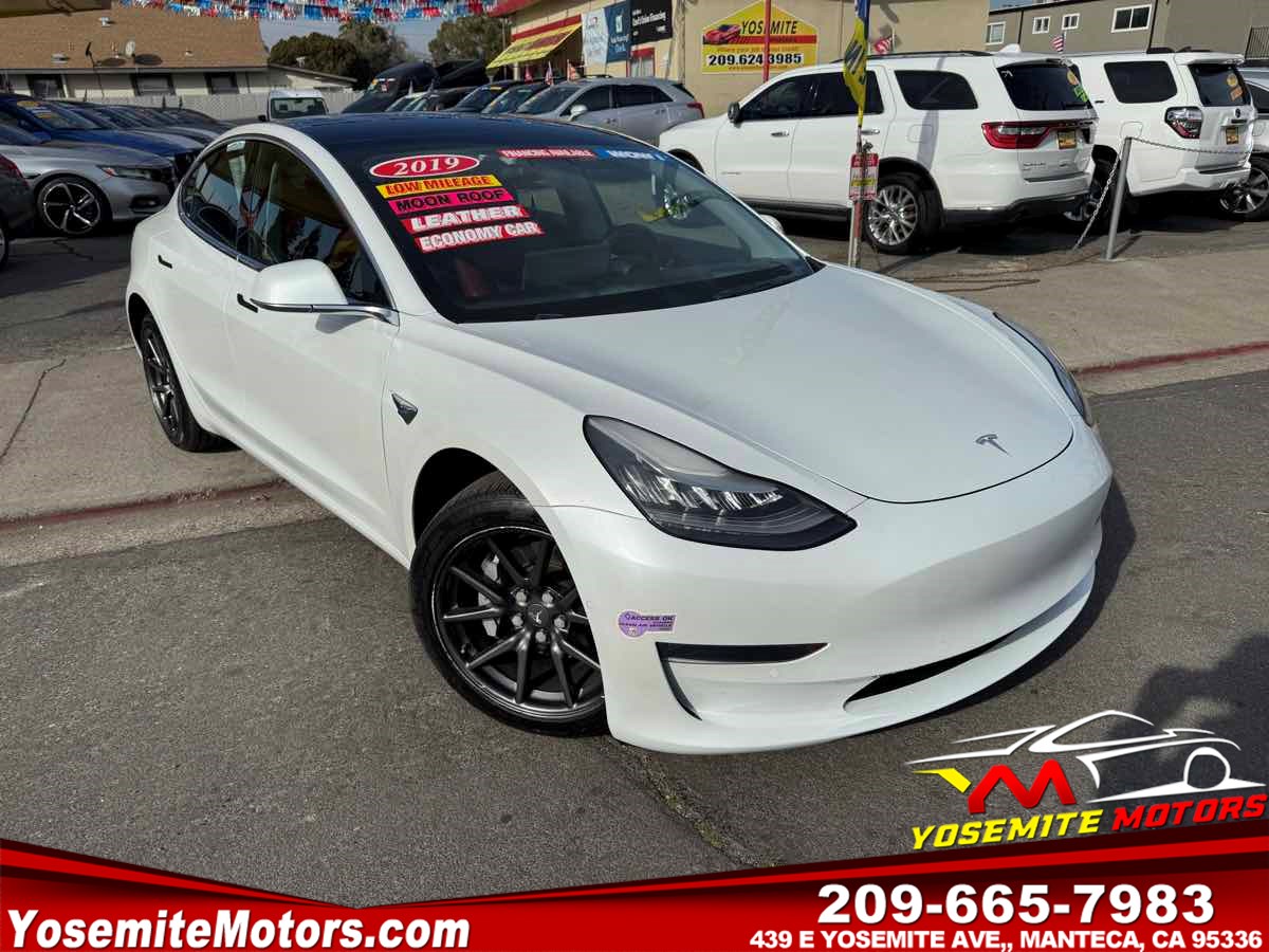 2019 Tesla Model 3 Base