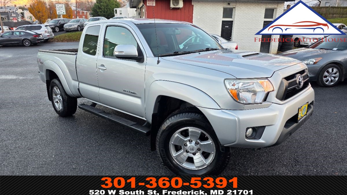 2013 Toyota Tacoma Base's photo