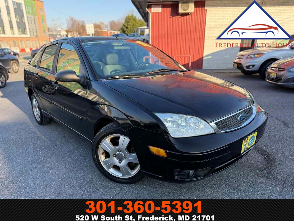 2005 Ford Focus ZX4 SES