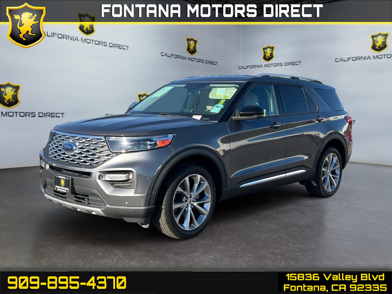 2022 Ford Explorer Platinum's photo