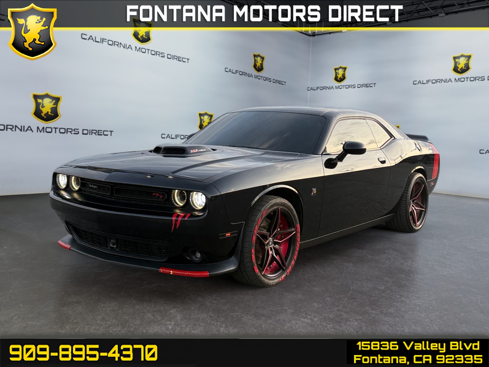 2016 Dodge Challenger Scat Pack's photo