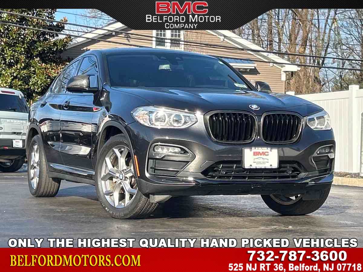 2021 BMW X4 30i's photo