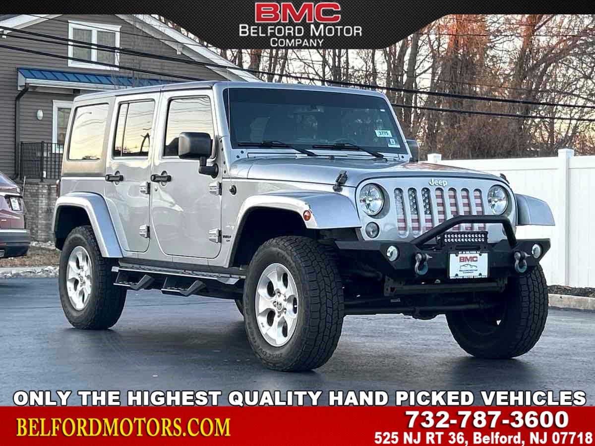 2015 Jeep Wrangler Unlimited Sahara's photo