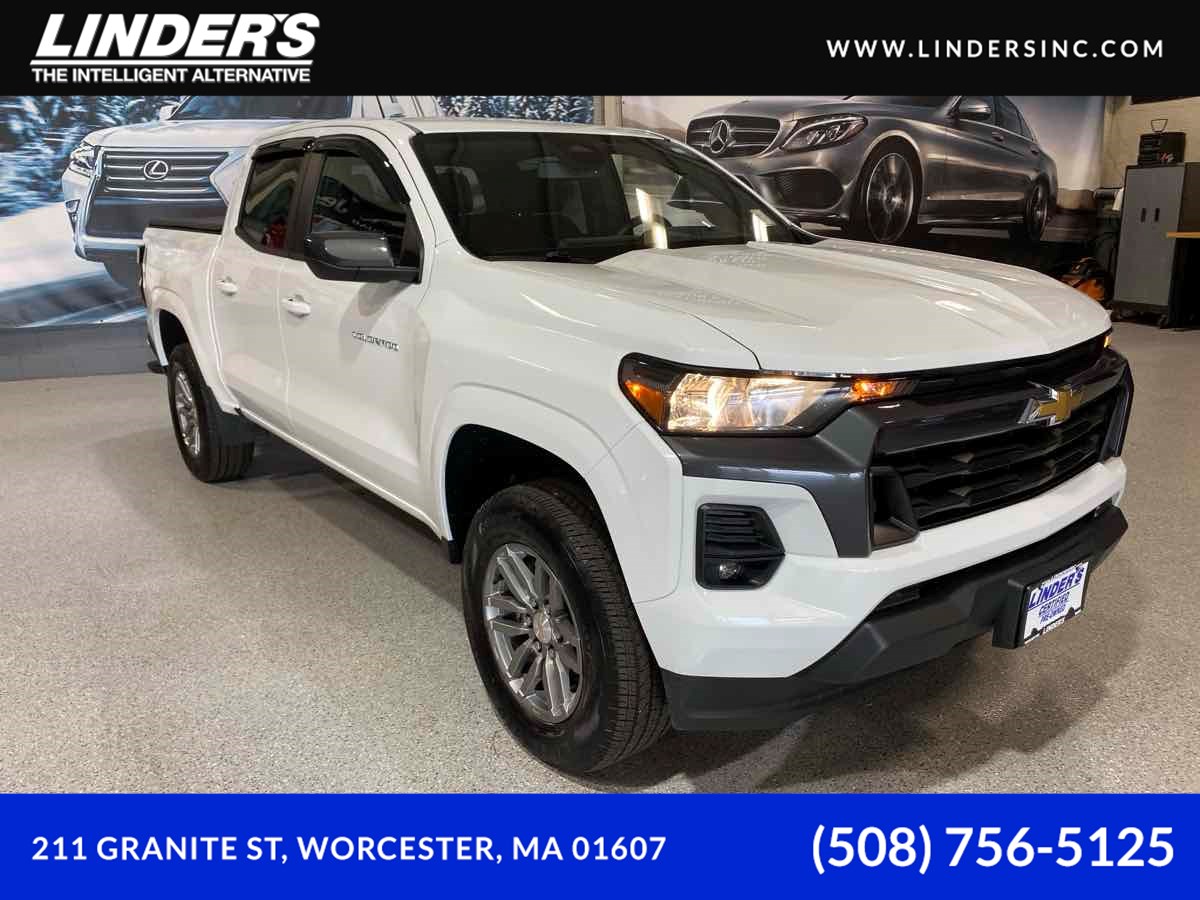 2024 Chevrolet Colorado LT's photo