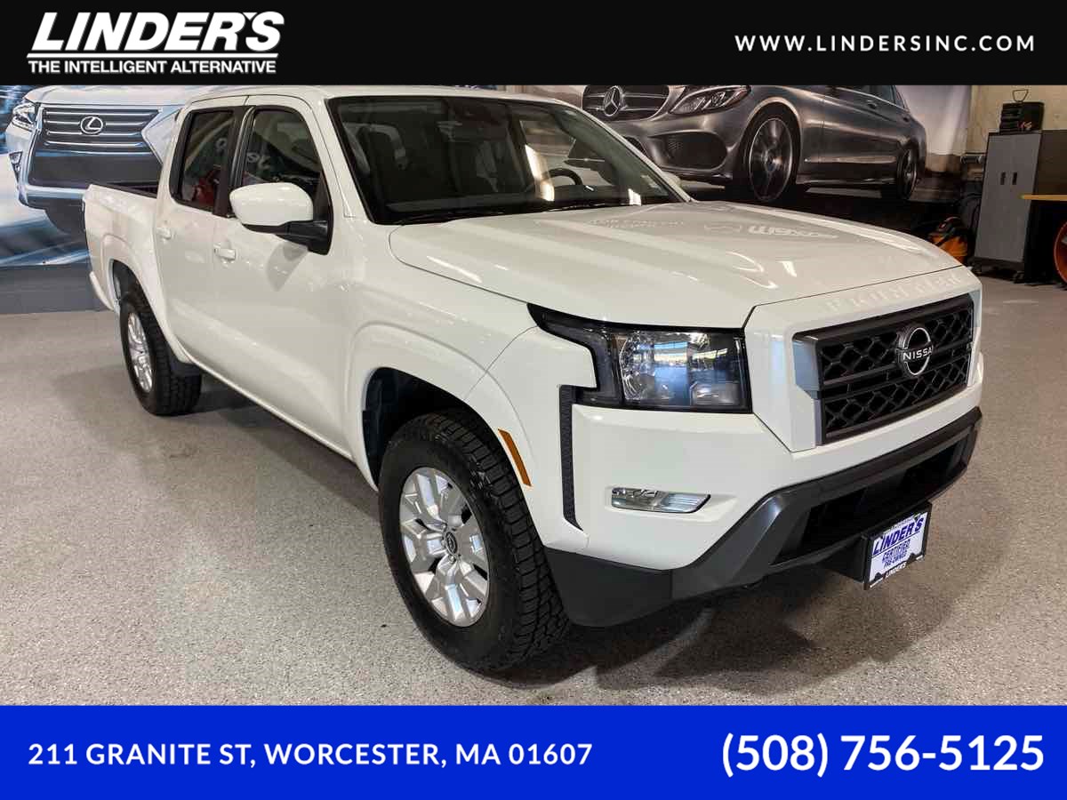 2024 Nissan Frontier SV's photo