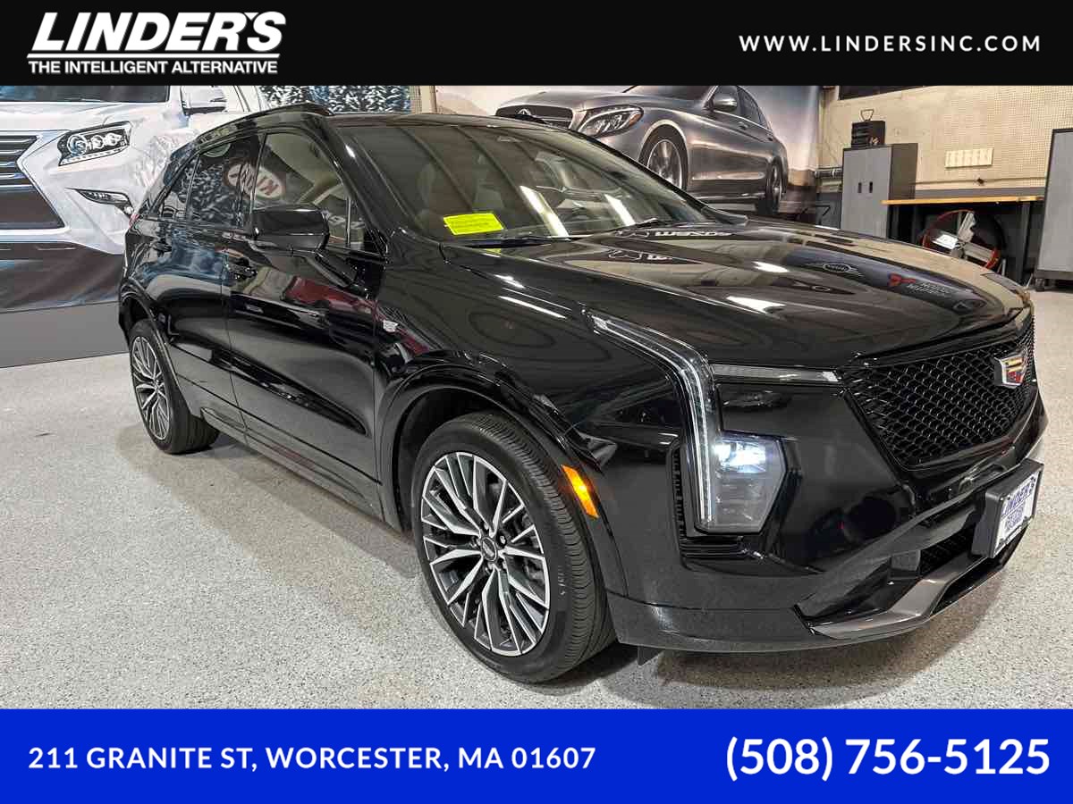 2024 Cadillac XT4 Sport