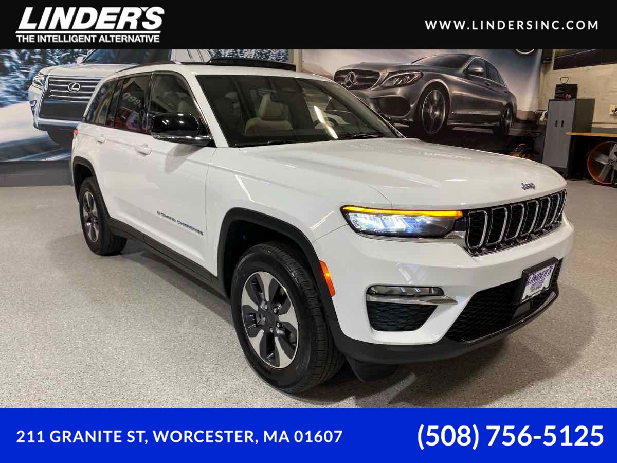 2024 Jeep Grand Cherokee 4xe's photo