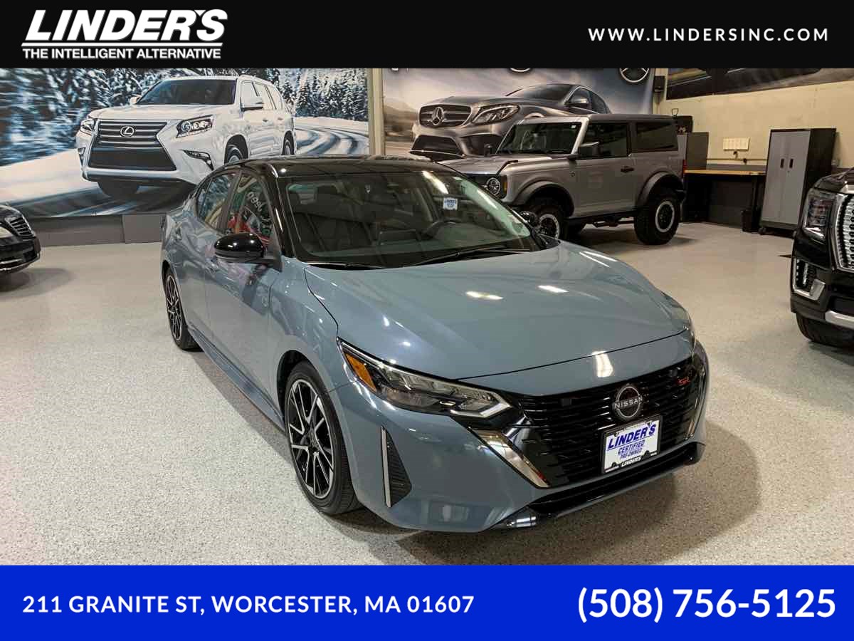 2024 Nissan Sentra SR's photo