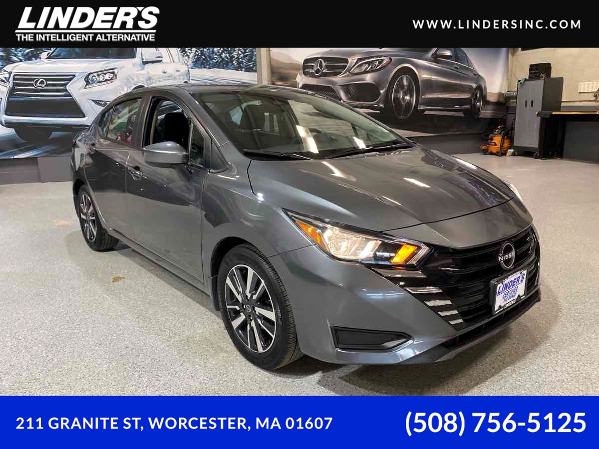 2024 Nissan Versa Sedan SV's photo