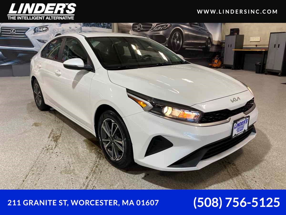 2023 Kia Forte LXS
