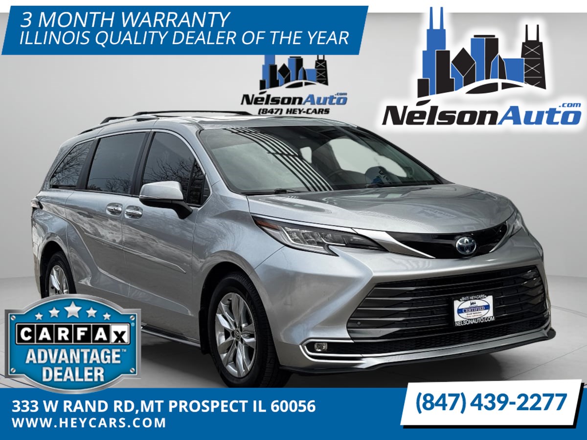 2022 Toyota Sienna Limited's photo