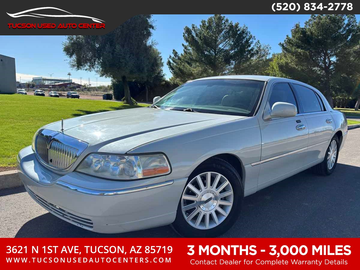 2004 Lincoln Town Car Ultimate