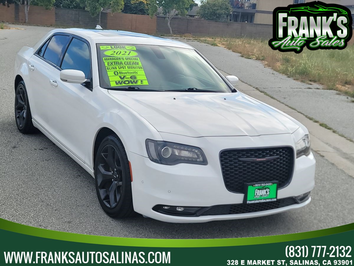 2021 Chrysler 300 S's photo