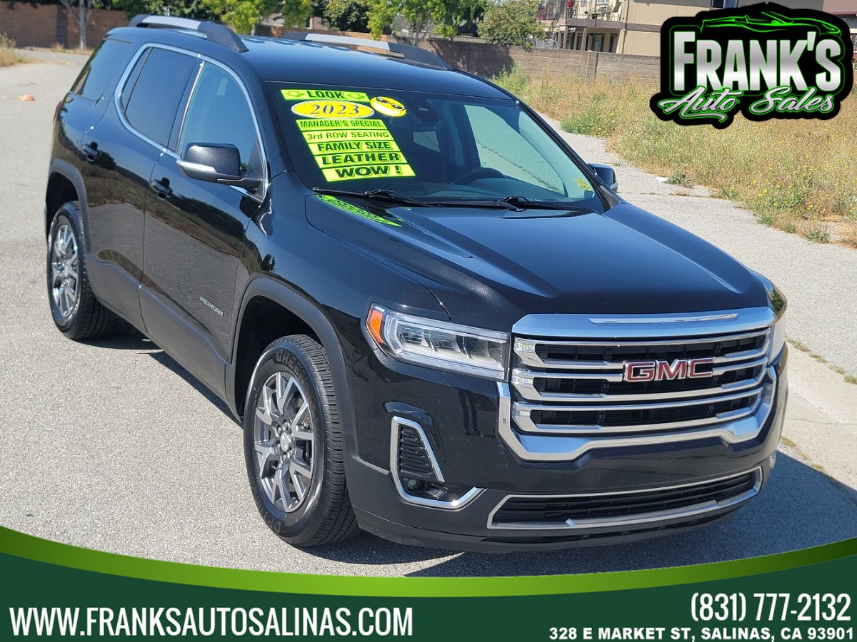 2023 GMC Acadia SLT's photo