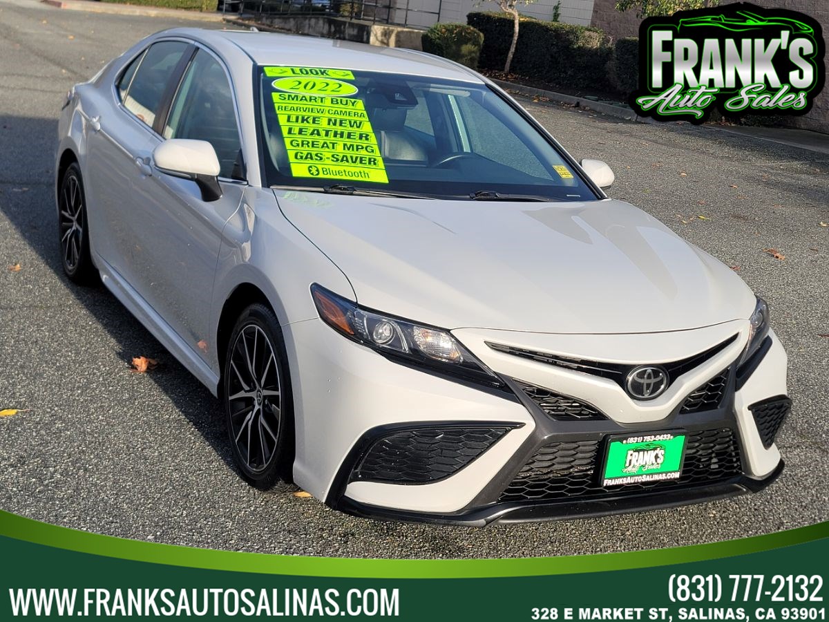 2022 Toyota Camry SE Nightshade