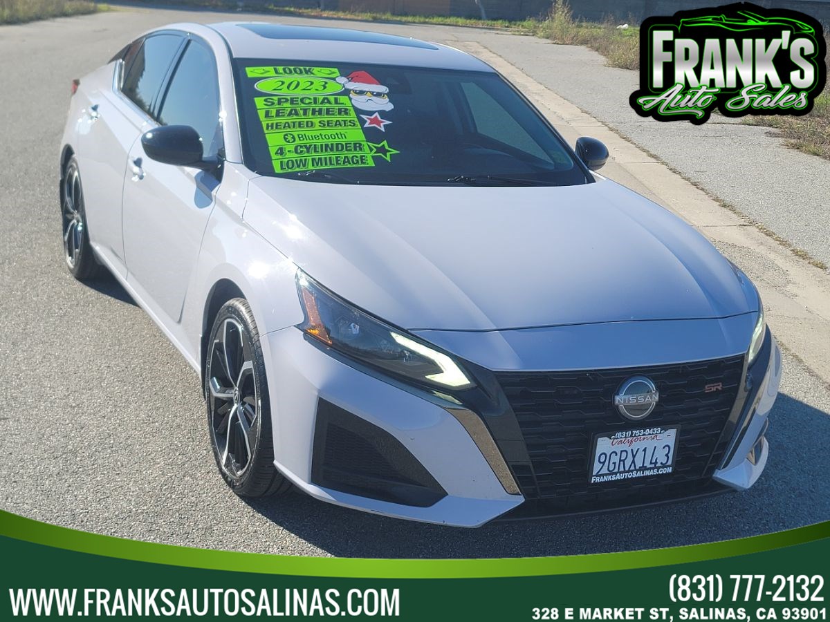 2023 Nissan Altima SR's photo