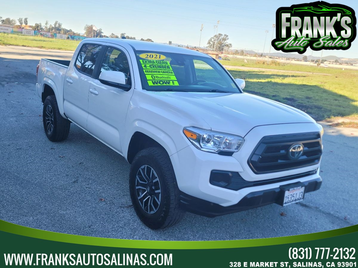 2021 Toyota Tacoma SR5's photo