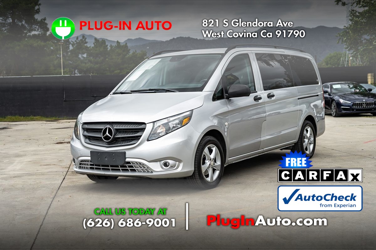 2016 Mercedes-Benz Metris Passenger Van