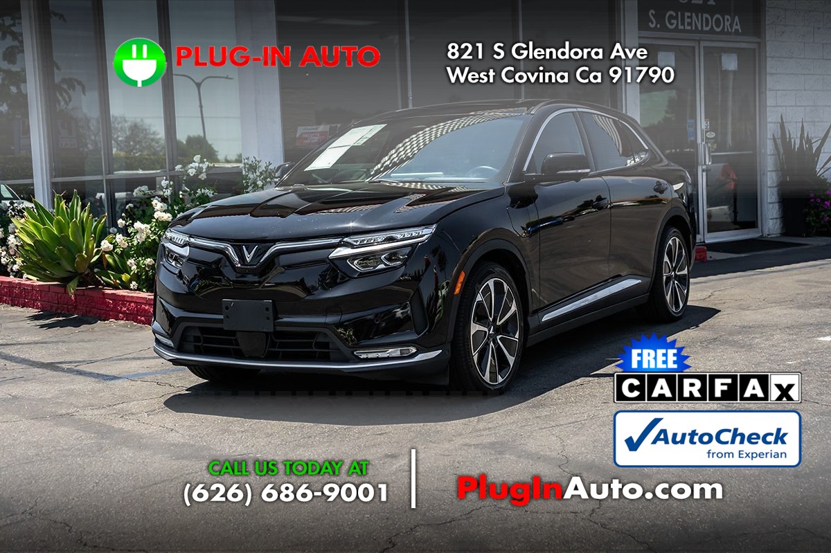 2023 VinFast VF 8 PLUS's photo