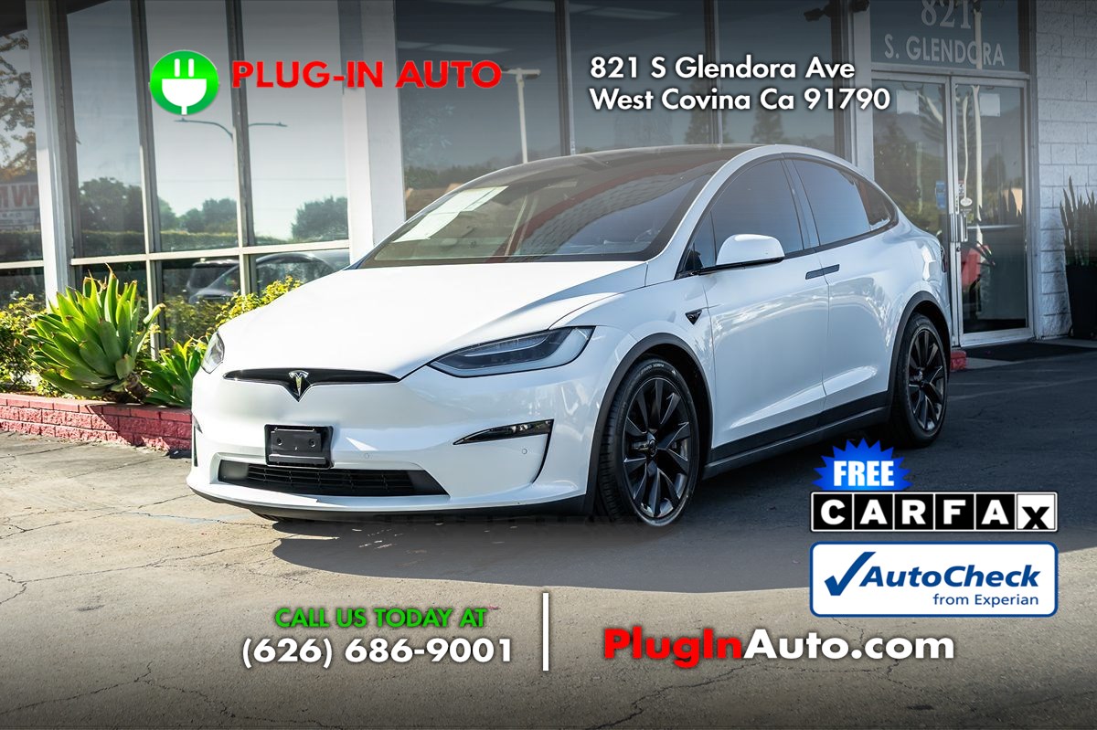 2022 Tesla Model X Plaid's photo