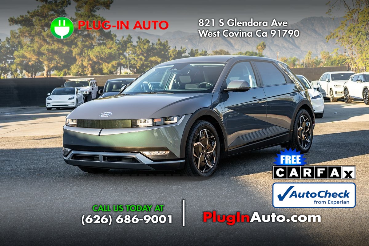 2024 Hyundai IONIQ 5 SE's photo