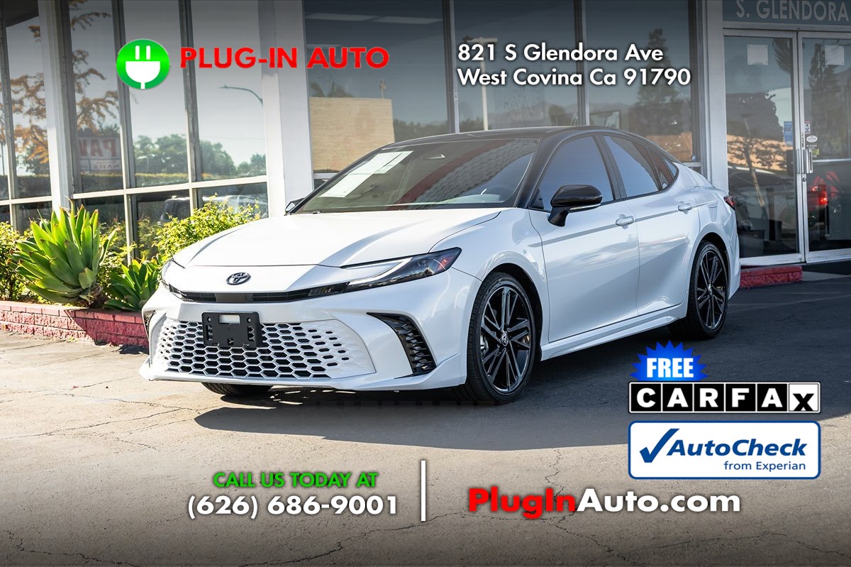 2025 Toyota Camry XSE's photo