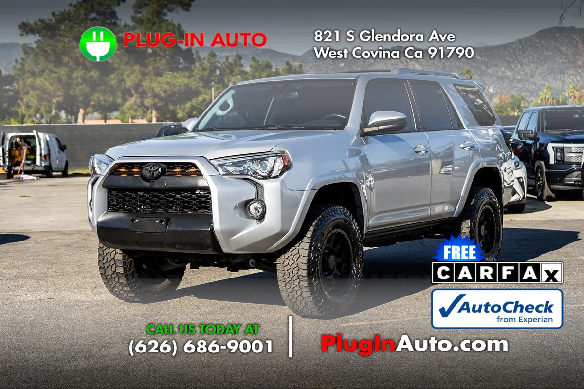 2017 Toyota 4Runner SR5 Premium's photo