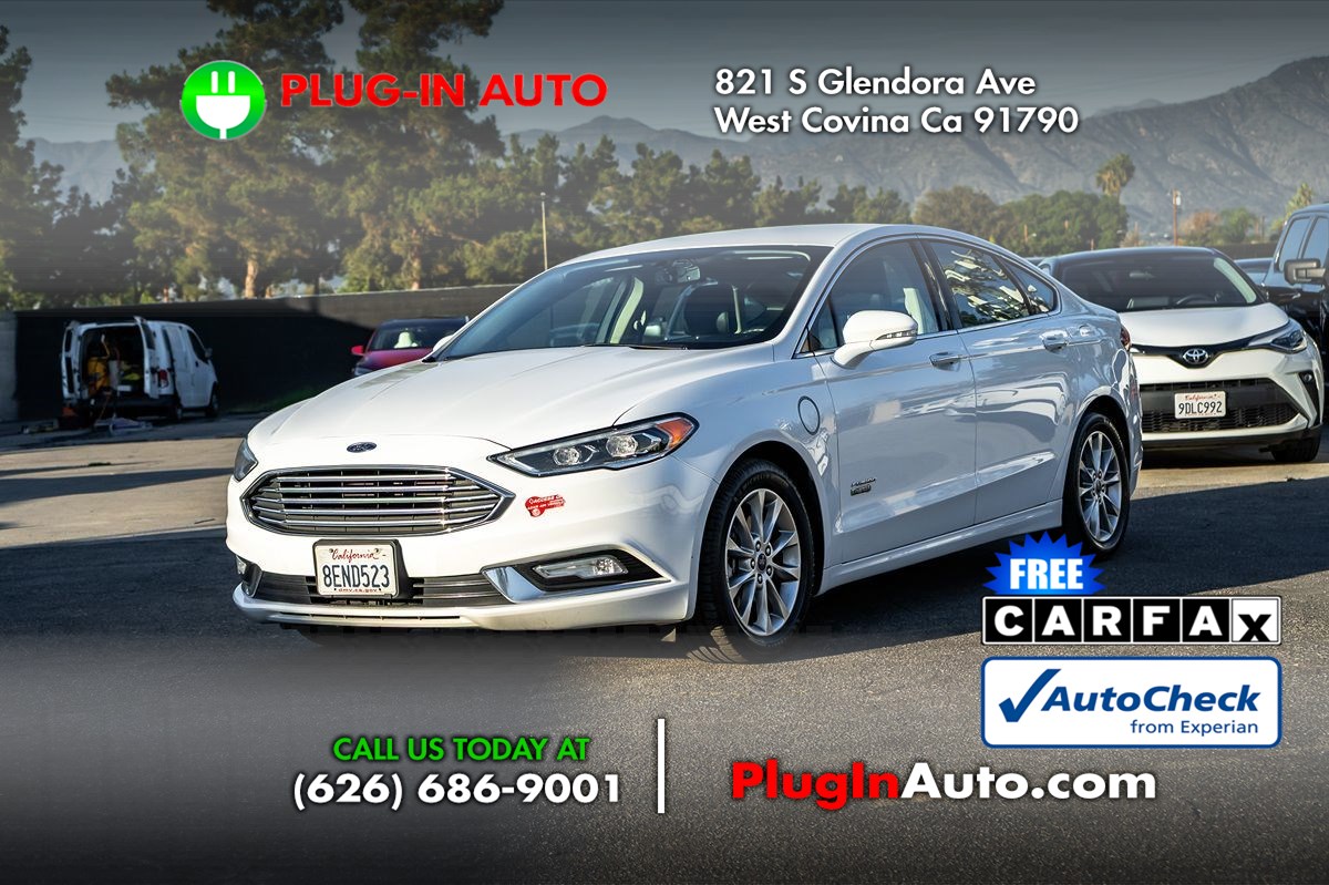 2018 Ford Fusion Energi Titanium's photo