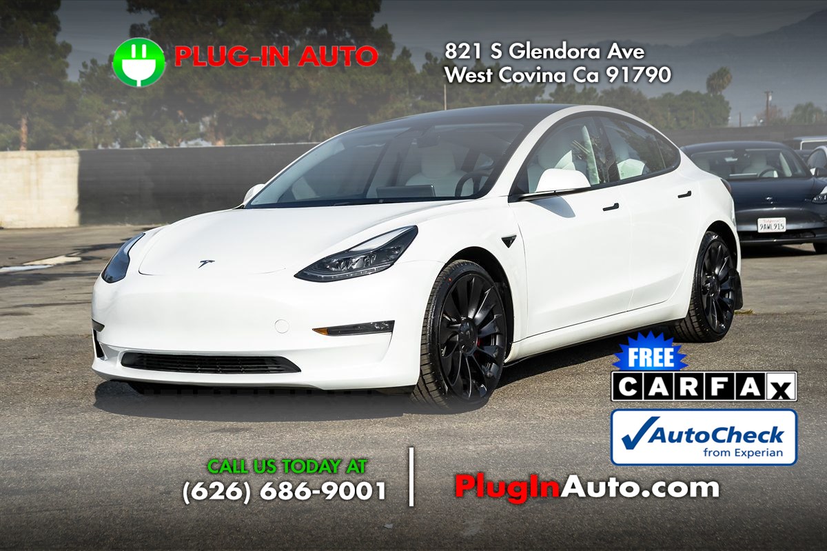 2023 Tesla Model 3 Performance's photo