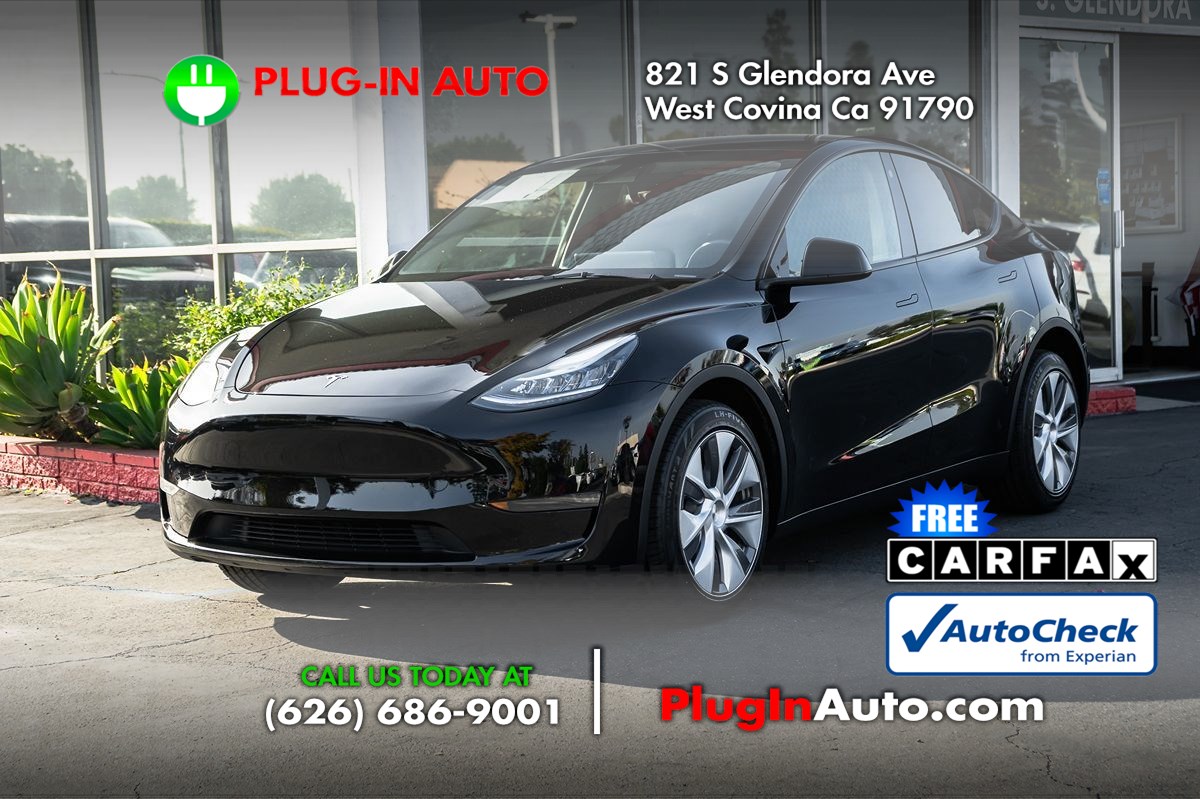 2023 Tesla Model Y Long Range's photo