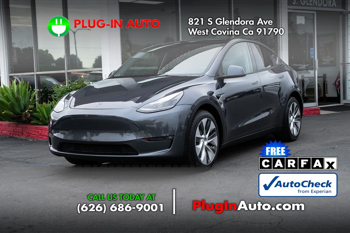 2023 Tesla Model Y Long Range's photo