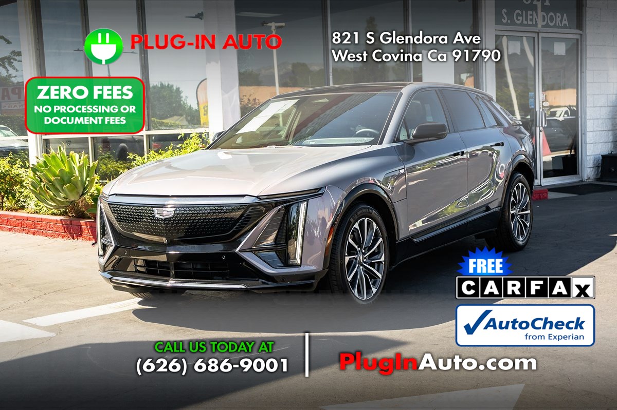 2024 Cadillac LYRIQ Sport 2