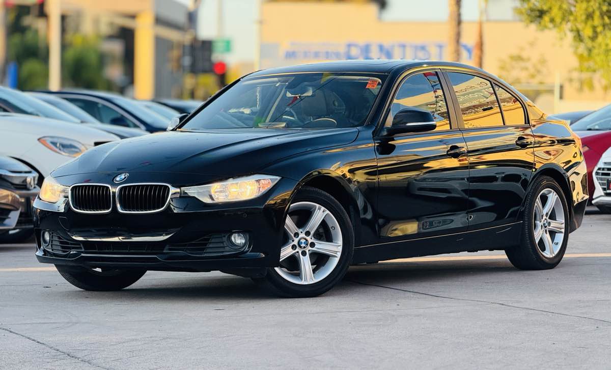 2014 BMW 3 Series 328i