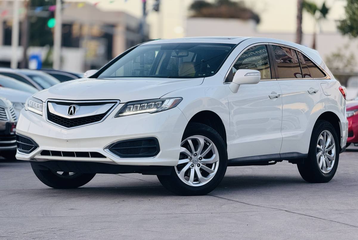 2017 Acura RDX AcuraWatch Plus Package's photo