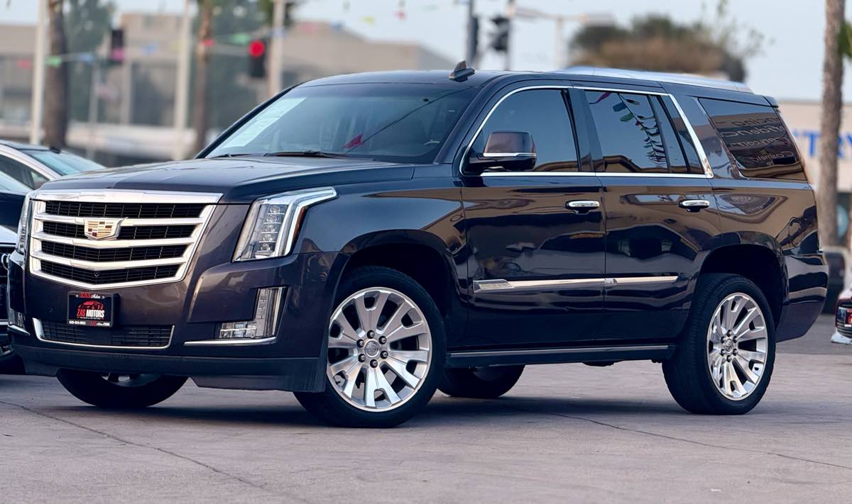 2015 Cadillac Escalade Premium's photo