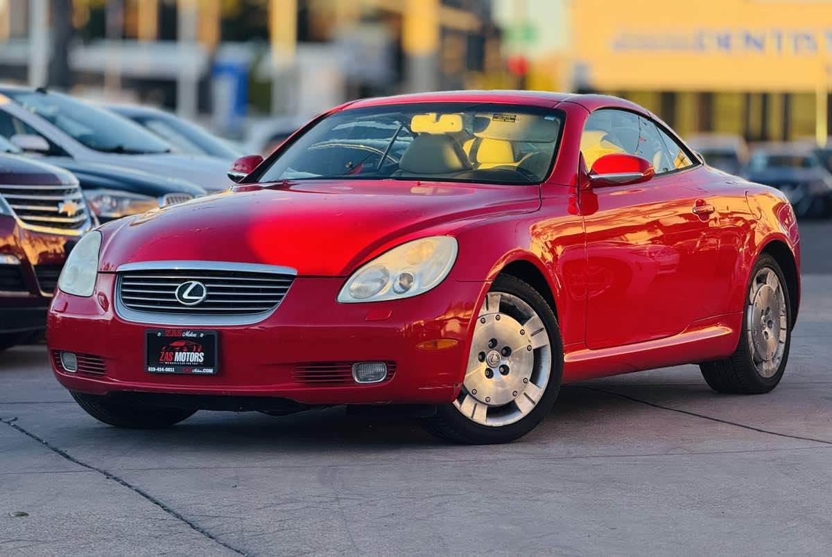 2004 Lexus SC 430's photo